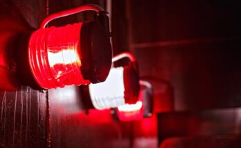 AdobeStock alert light