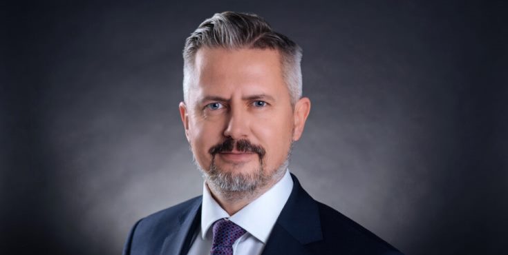 Pawel Stanczyk pern popihn