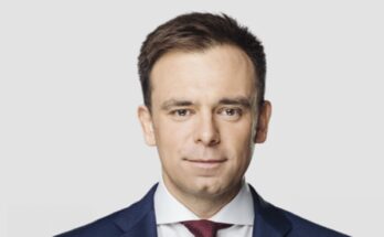 andrzej domanski minister finansow