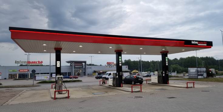 intermarche zielona gora stacja