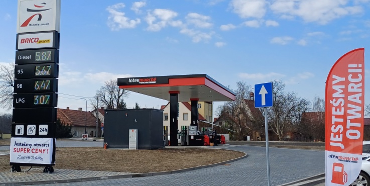 nowa stacja intermarche sroda slaska