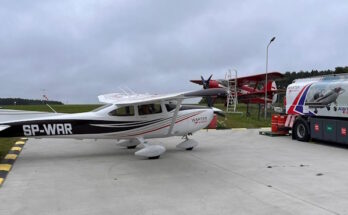 warter fuels samolot
