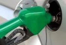 Marże na benzynie w Europie blisko rekordu. Podaż paliw pozostaje ograniczona