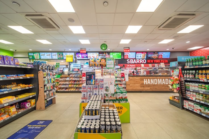 AMIC Energy stacja wnętrze sm