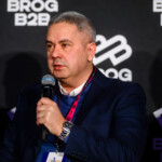 Radek Zawadzki PetroTrend Arche Krakowska