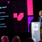 Radek Zawadzki PetroTrend Arche Krakowska