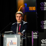 Radek Zawadzki PetroTrend Arche Krakowska