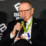 Radek Zawadzki PetroTrend Arche Krakowska