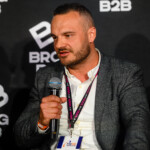Radek Zawadzki PetroTrend Arche Krakowska