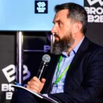 Radek Zawadzki Petrotrend Arche Krakowska