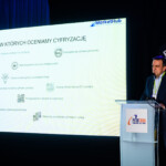 Radek Zawadzki Petrotrend Arche Krakowska