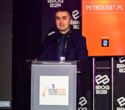 Radek Zawadzki Petrotrend Arche Krakowska