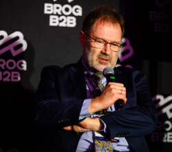 Radek Zawadzki Petrotrend Arche Krakowska