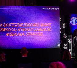 Radek Zawadzki Petrotrend Arche Krakowska