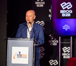 Radek Zawadzki Petrotrend Arche Krakowska