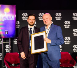 Radek Zawadzki Petrotrend Arche Krakowska