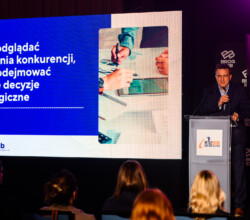 Radek Zawadzki Petrotrend Arche Krakowska
