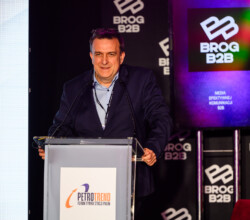 Radek Zawadzki Petrotrend Arche Krakowska