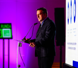 Radek Zawadzki Petrotrend Arche Krakowska