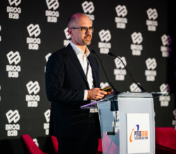 Radek Zawadzki Petrotrend Arche Krakowska