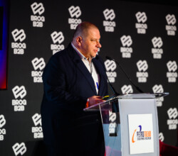 Radek Zawadzki Petrotrend Arche Krakowska