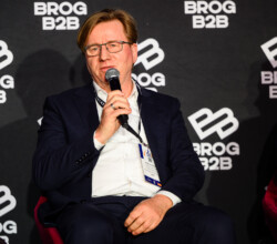 Radek Zawadzki Petrotrend Arche Krakowska